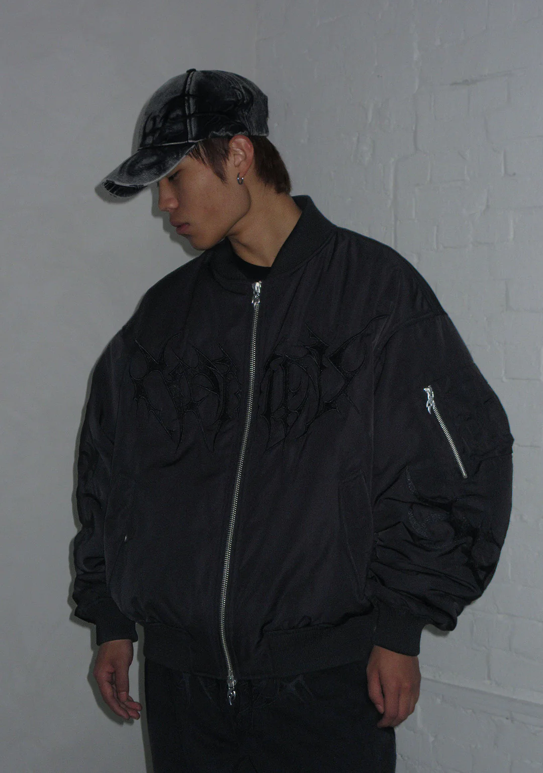 CRASH EMBROIDERED BOMBER JACKET BLACK - Image 5