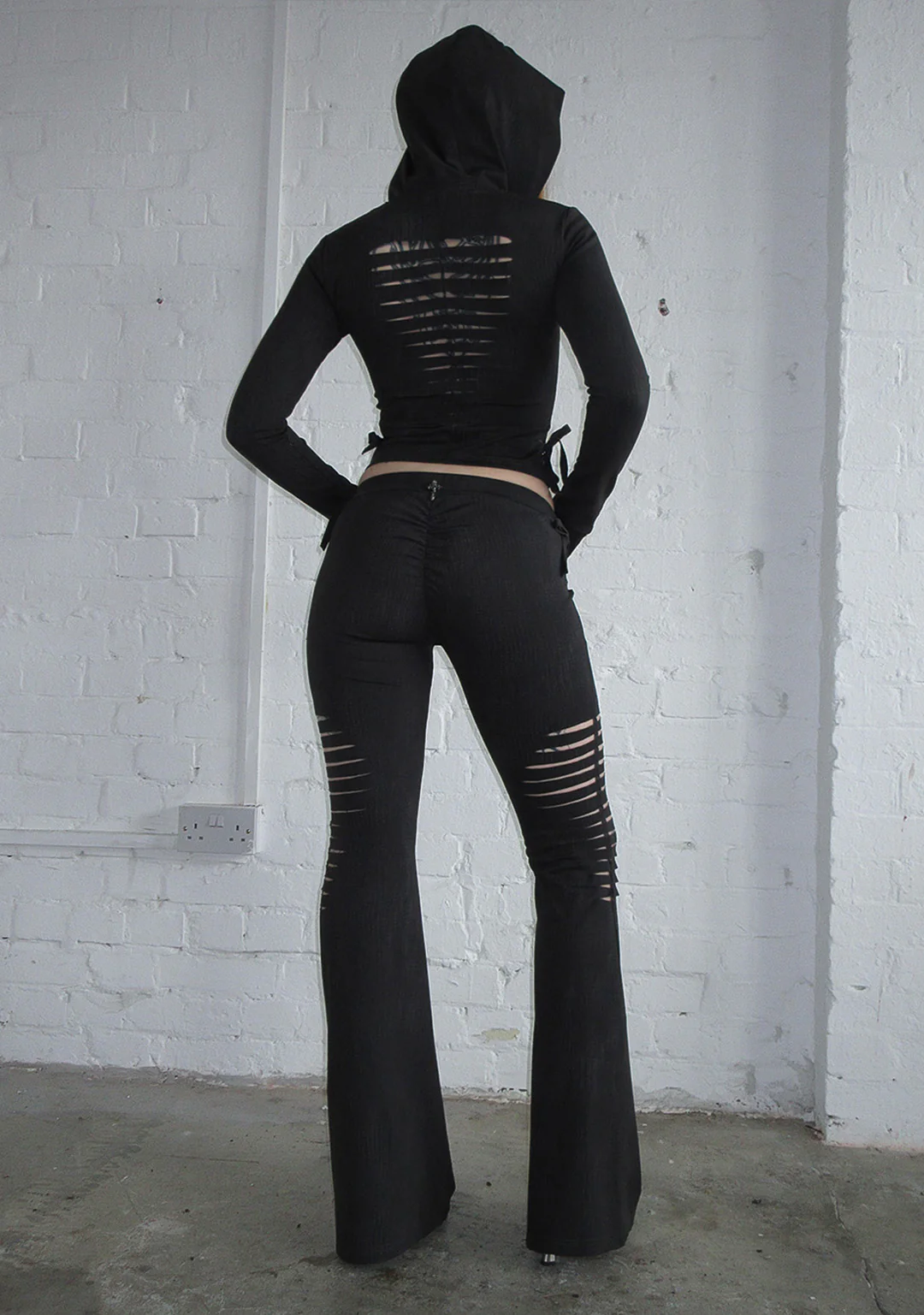 ENVY SNAKESKIN SLASHED SCULPT STRETCH PANTS CHARCOAL - Image 6