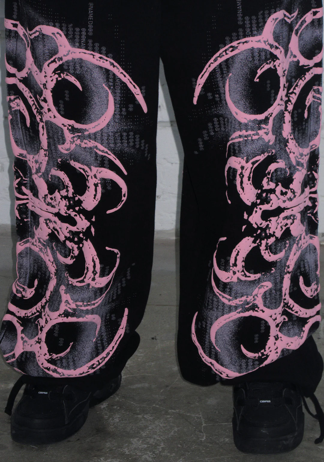 EUPHORIA PUFF PRINT OVERSIZED SWEATPANTS BLACK - Image 4