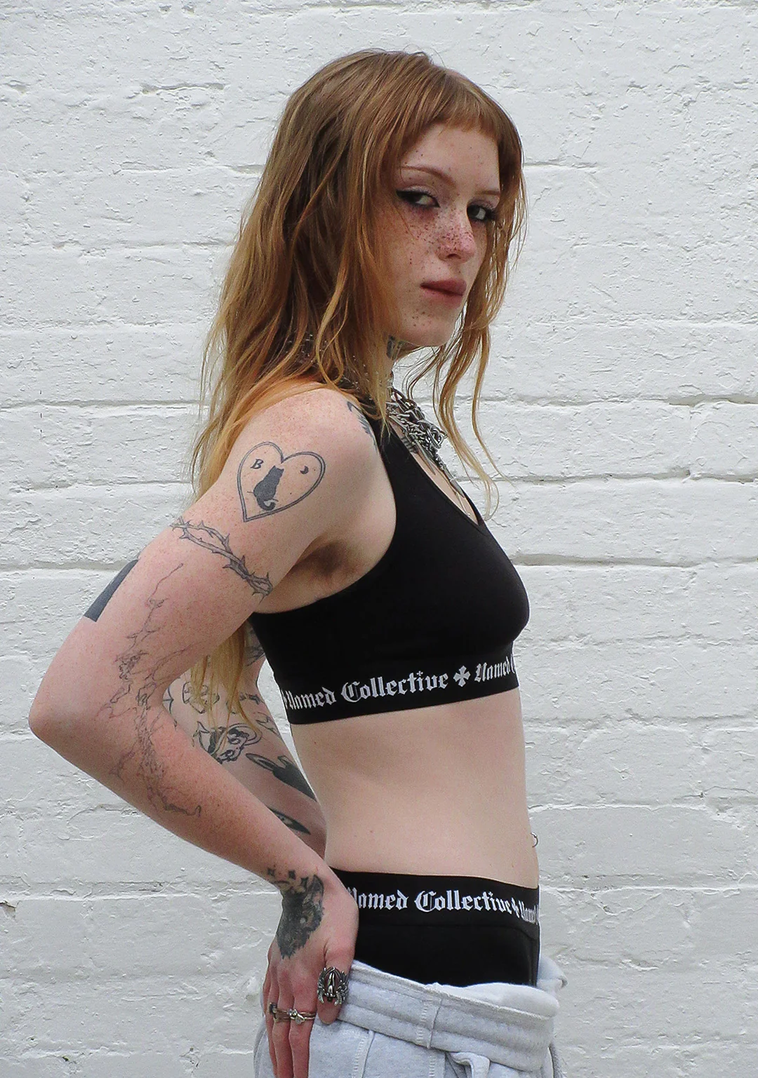 NAMED CLASSICS LOGO RACERBACK BRALETTE BLACK - Image 4