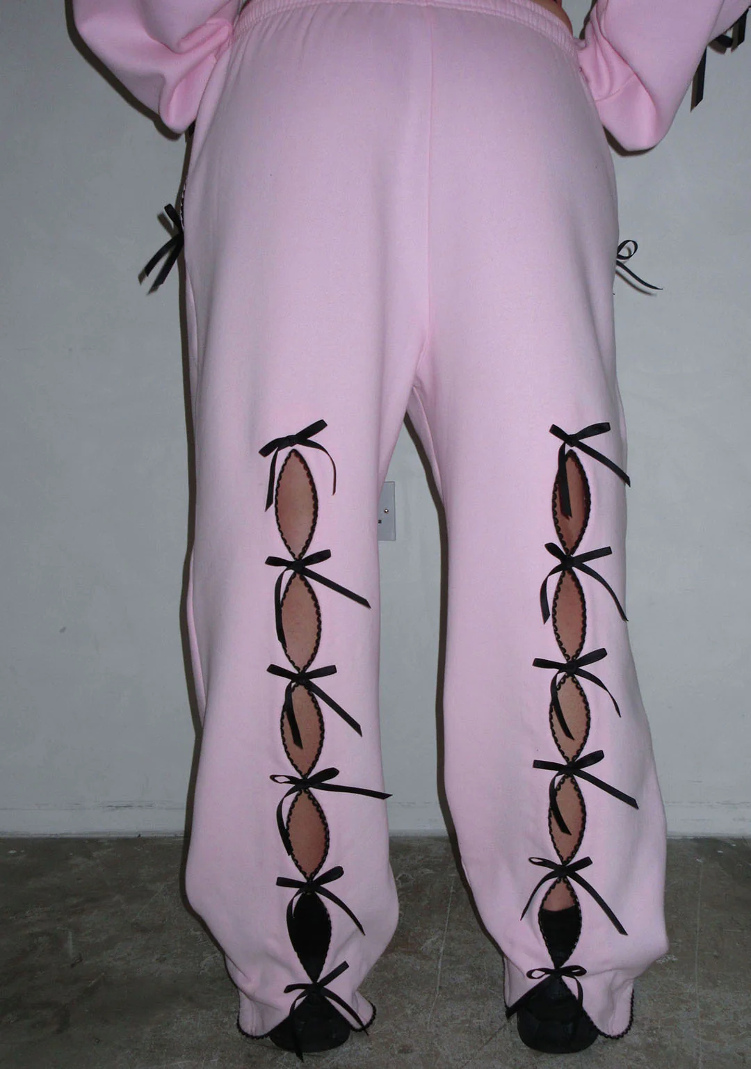 PRINC355 RIBBON SWEATPANTS BABY PINK - Image 3